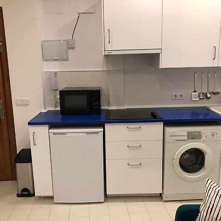 Un Genial Estudio En El Barrio Las Cortes Madrid Extérieur photo